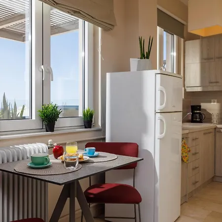 Appartement Jolly E With Terrace 10 Min From Port By Hospi *