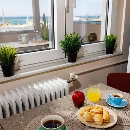 Jolly E With Terrace 10 Min From Port By Hospi Appartement *